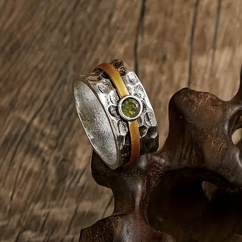 Plata and Oro Rustic Band Anillo
