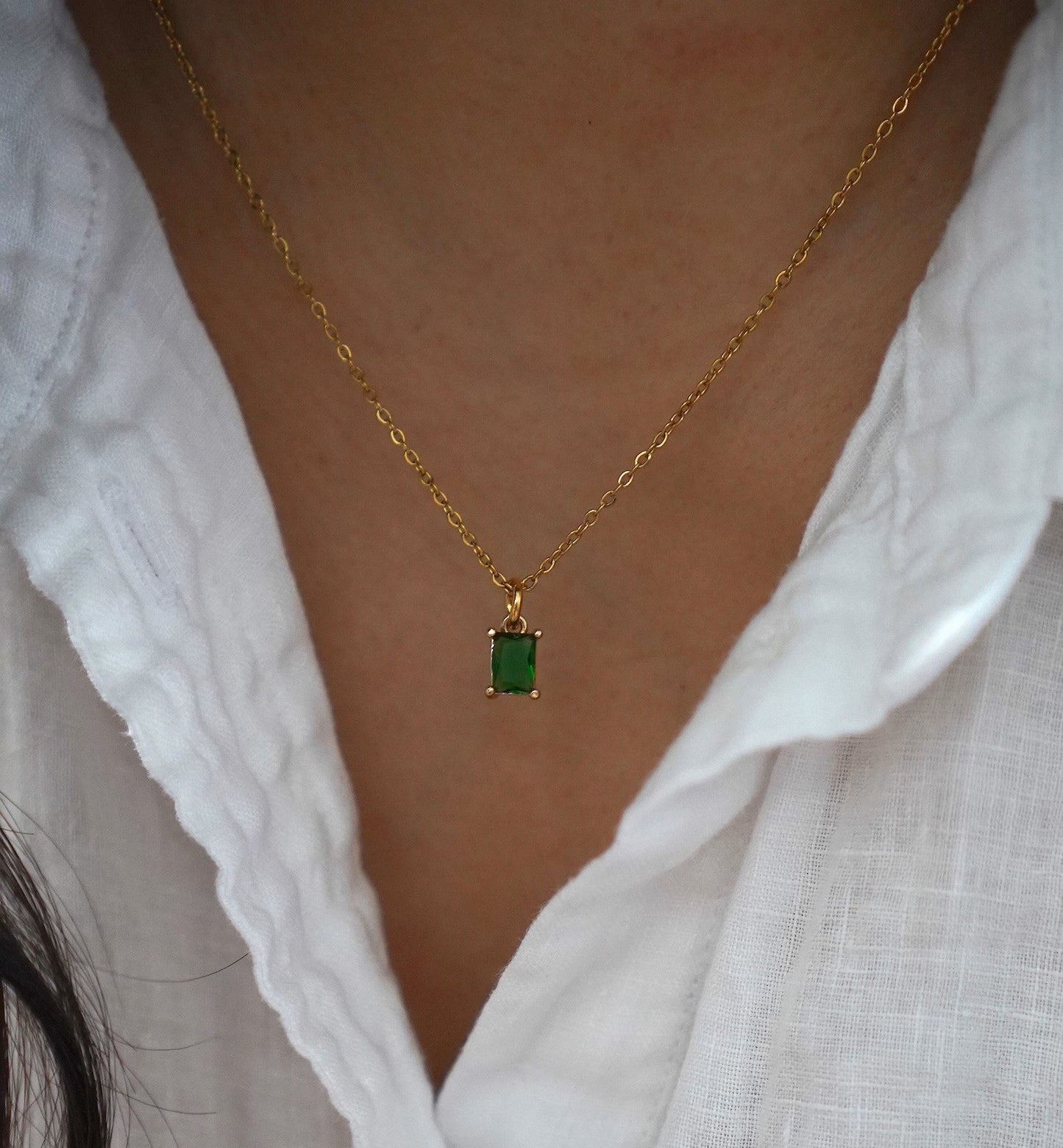 Emi Green Collar