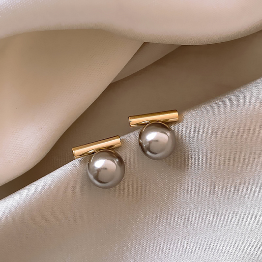 Dark Aretes de Perlas