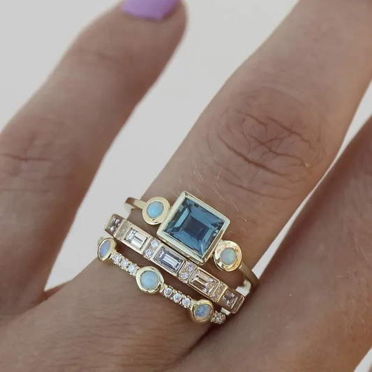 Oro Stacked Geometric Set de Anillos