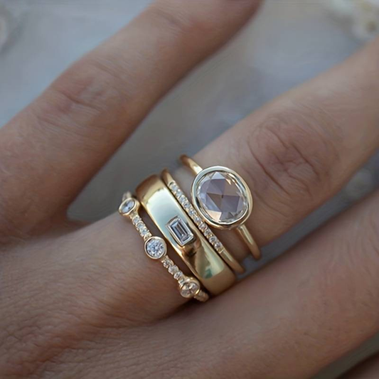 Oro Stacked Bezel Set de Anillos