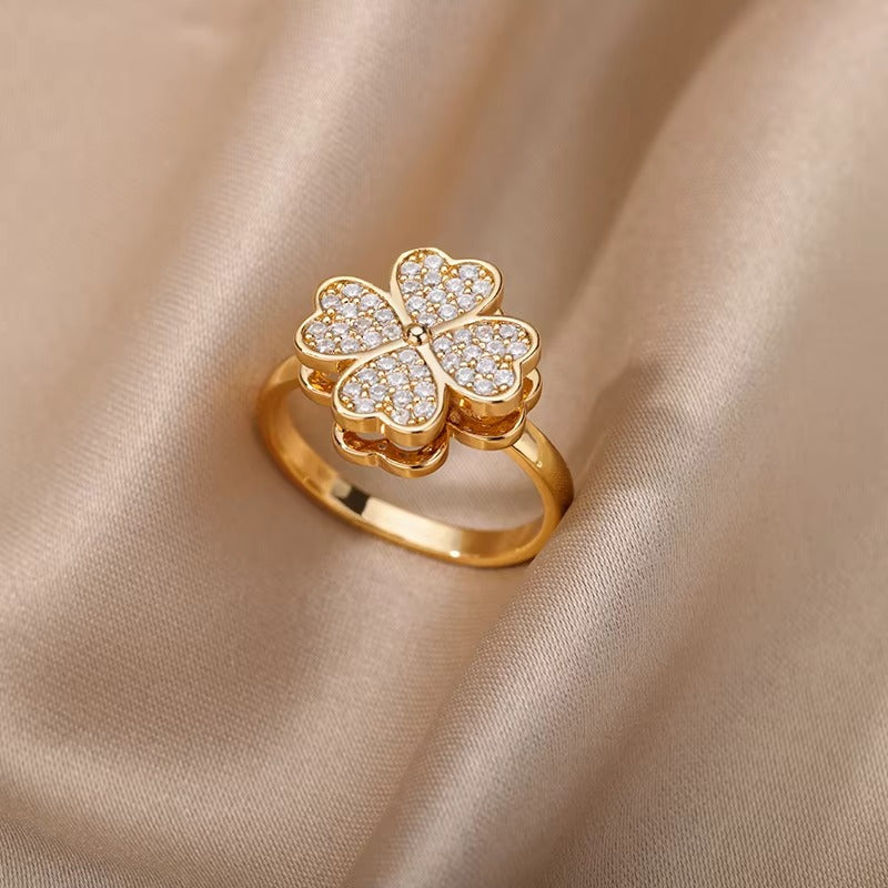 Clover Anillo