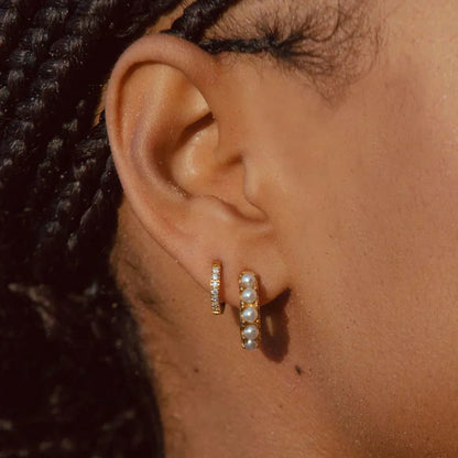 Mother-of-Perla Dije Aretes